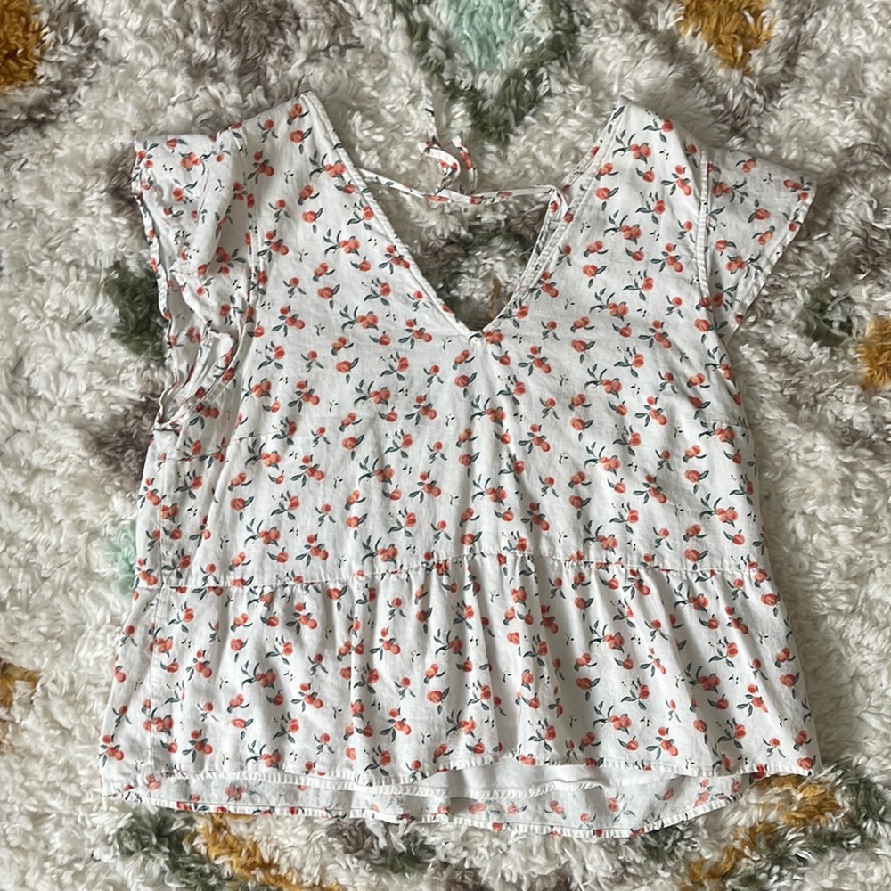 Abercrombie and Fitch top